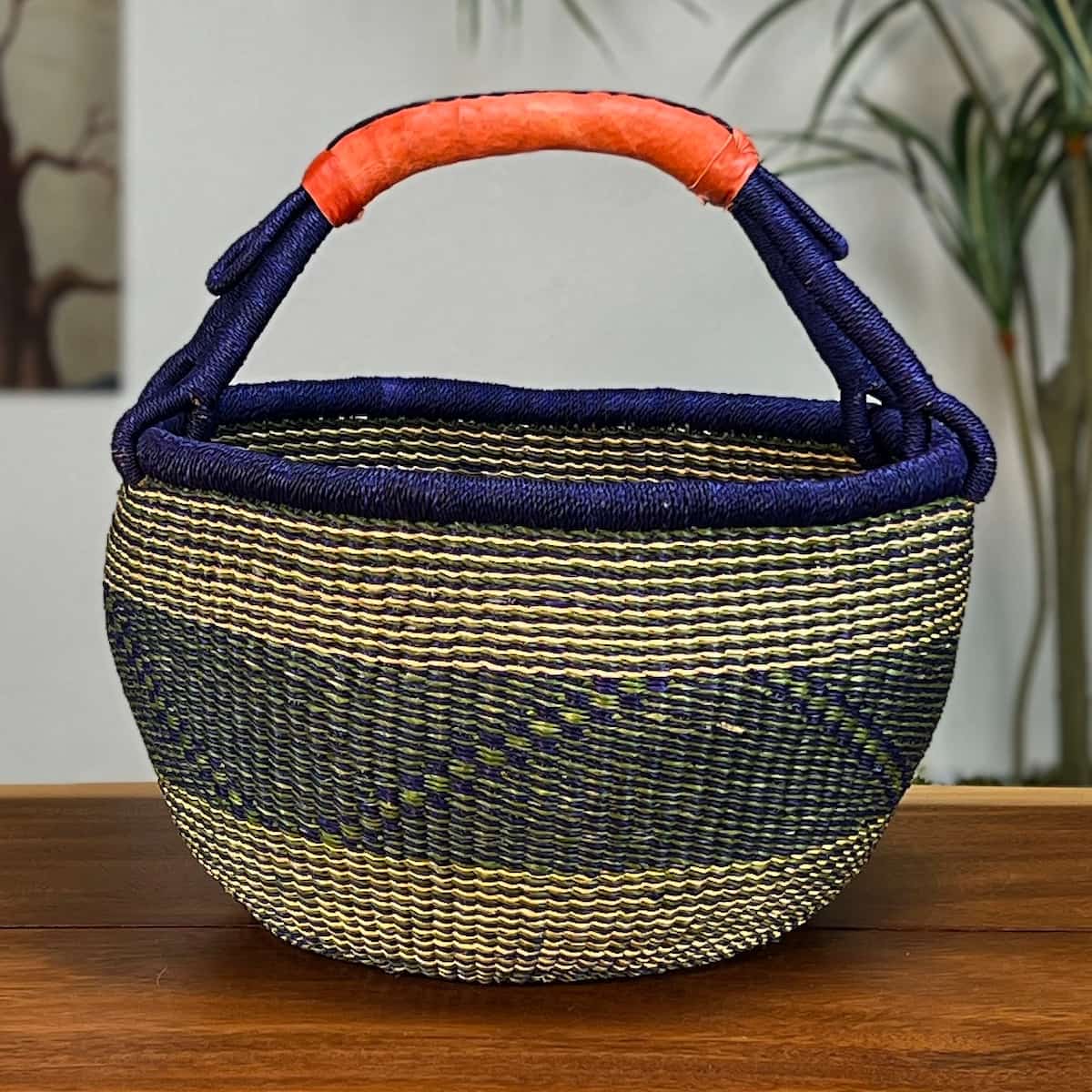 Round Basket 437